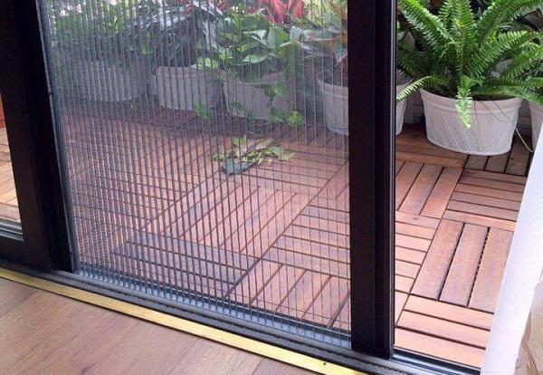 Cửa chống muỗi