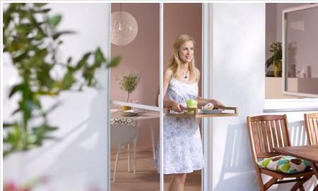 cửa chống muỗi cánh mở