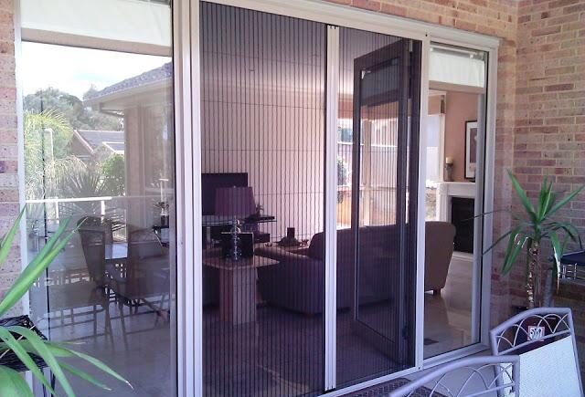 cửa chống côn trùng và muỗi