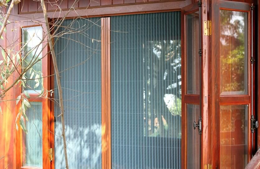 Bảo trì, bảo dưỡng cửa chống muỗi, côn trùng – những điều cần lưu ý