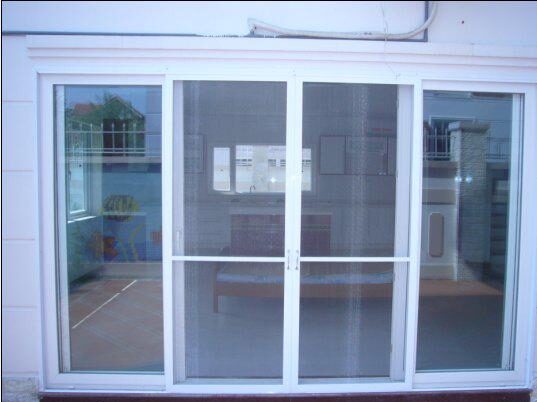 cửa chống muỗi dạng lùa