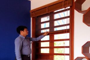 Lắp Đặt Cửa Chống Muỗi Cho Nhà Anh Năm Ở Quận Nhất Hồ Chí Minh